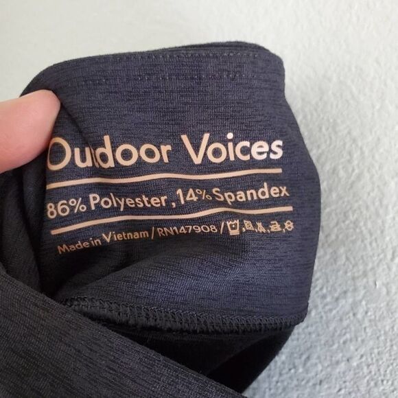 Outdoor VOICES Gray Cropped  Leggings Size Large - Picture 5 of 7